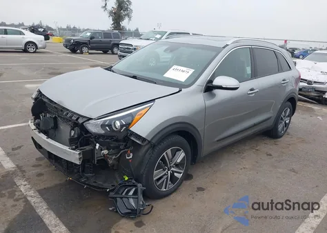 2022 Kia Niro Ex Premium z USA, uszkodzony, nr VIN KNDCE3LC8N5490784
